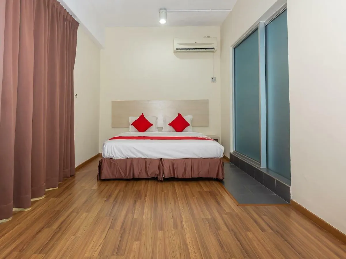 ホテル Oyo 1158 906 Airport Malacca 2*,