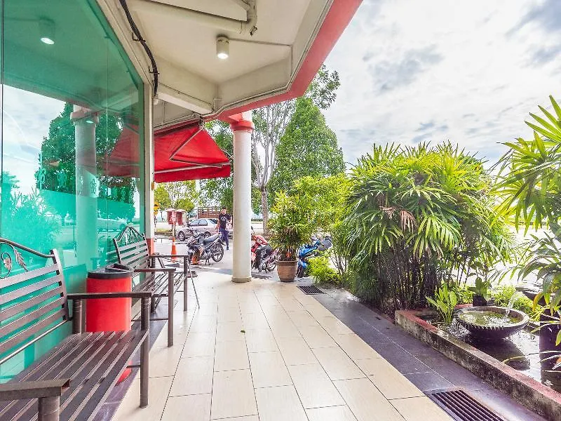 ホテル Oyo 1158 906 Airport Malacca