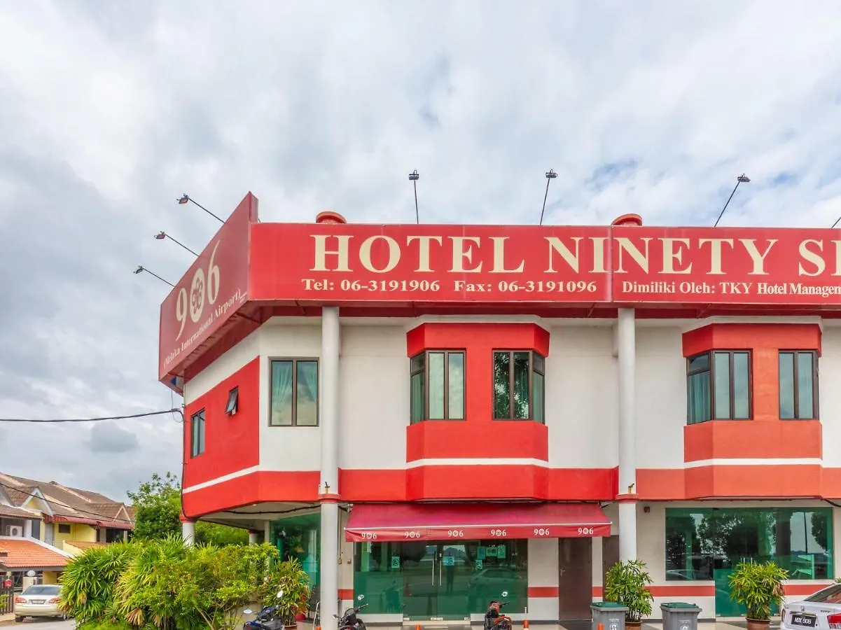 Hotel Oyo 1158 906 Airport Malacca