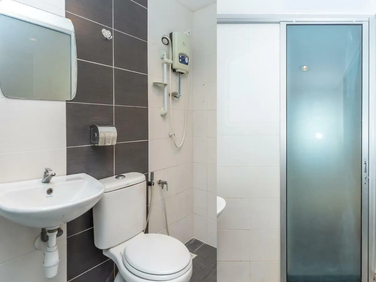 Hotel Oyo 1158 906 Airport Malacca 2*,  Malesia